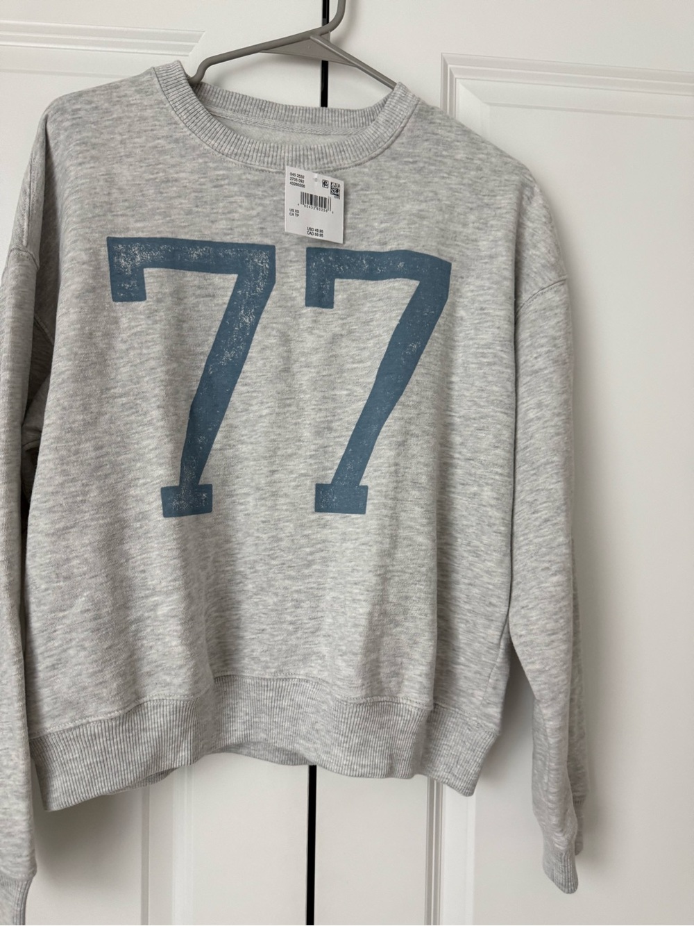 American Eagle Outfitters Light Gray Sweatshirt with Blue '77' Graphic